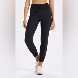 Vuori Black Daily Joggers